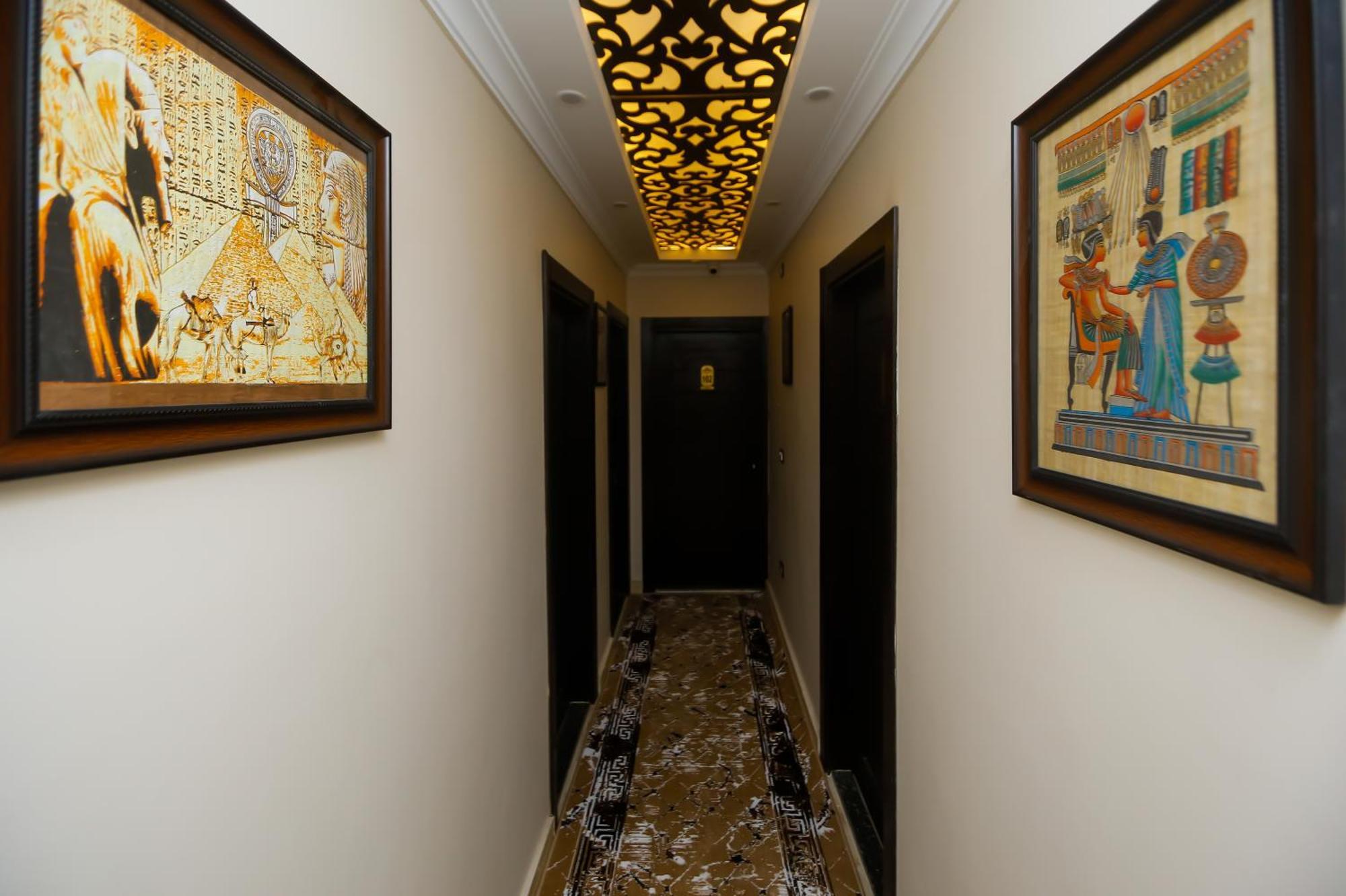 Imperial Pyramids Heights View Bed & Breakfast Nazlet el-Sisi Bagian luar foto