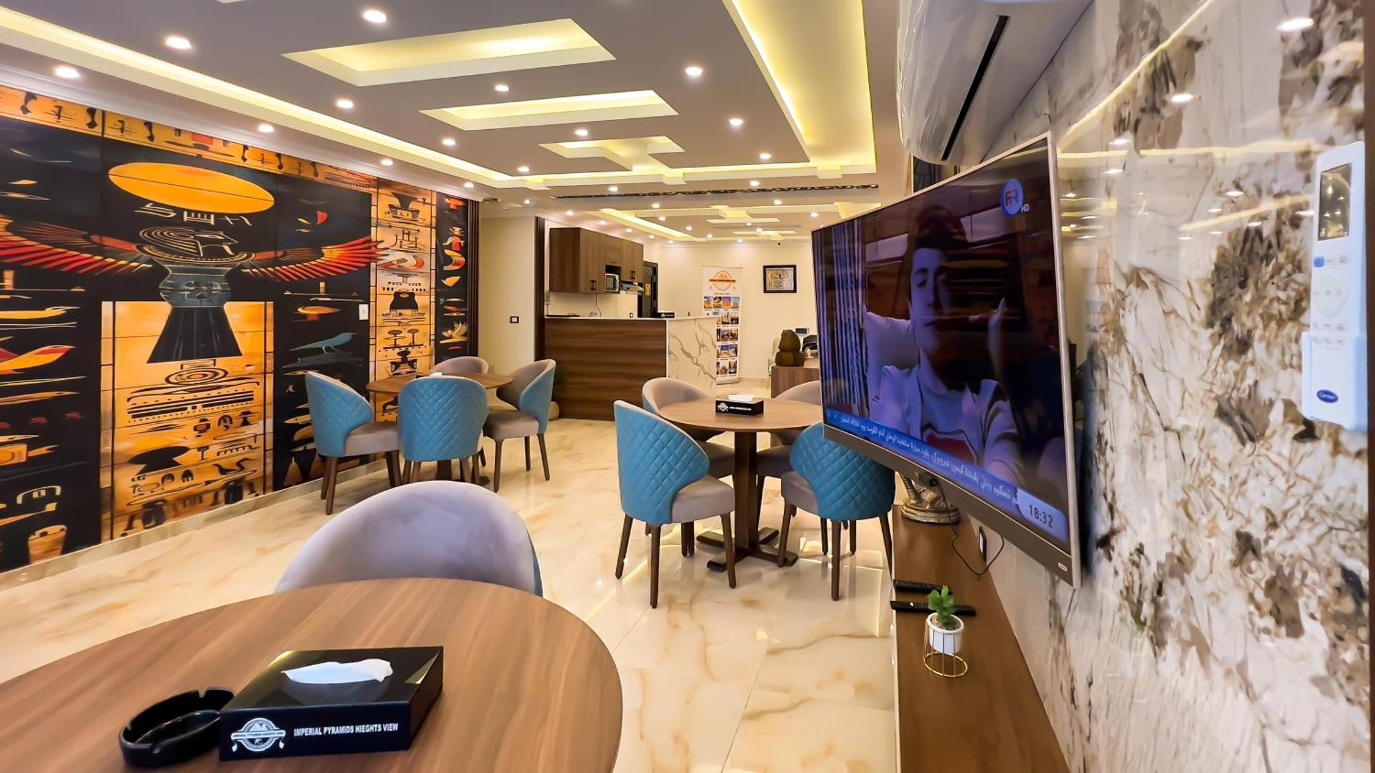 Imperial Pyramids Heights View Bed & Breakfast Nazlet el-Sisi Bagian luar foto