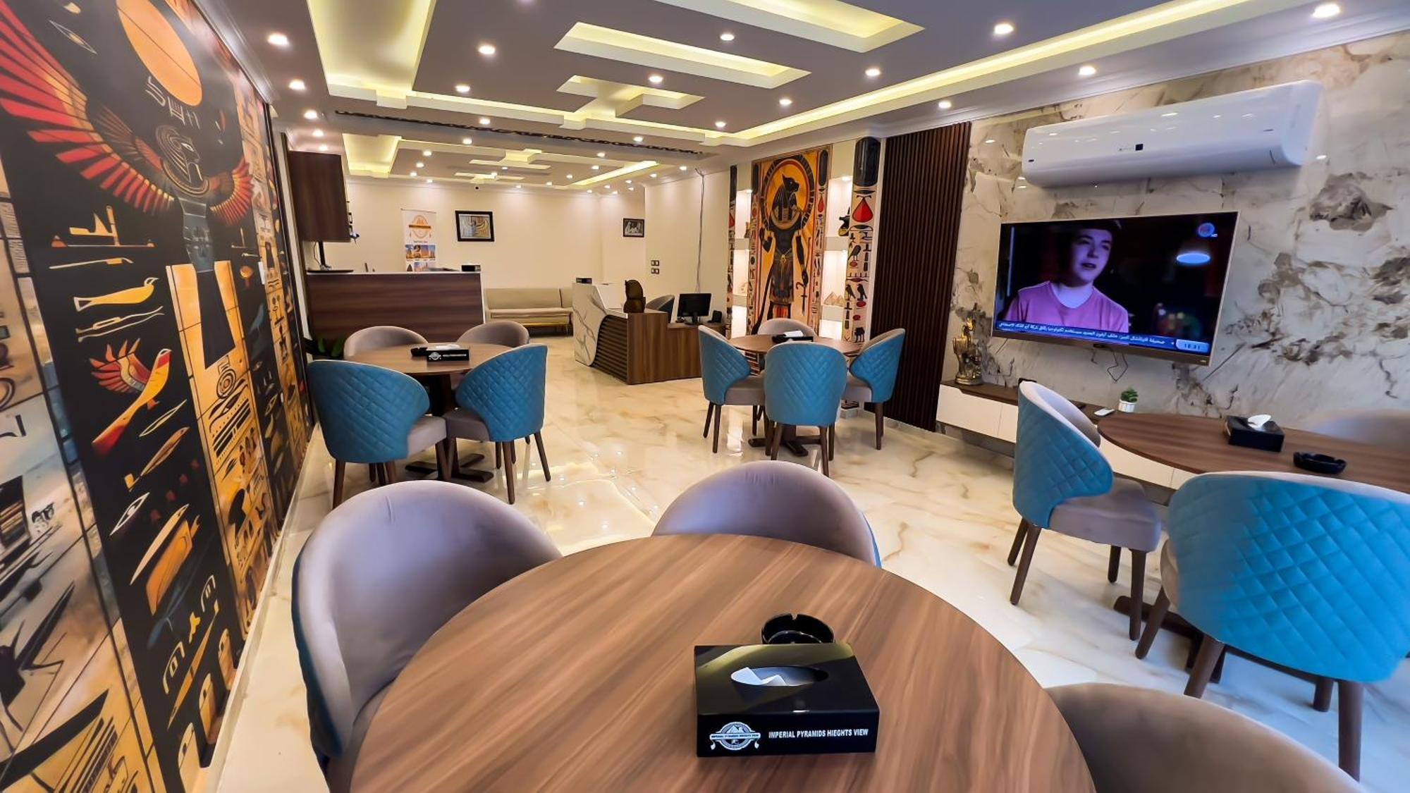 Imperial Pyramids Heights View Bed & Breakfast Nazlet el-Sisi Bagian luar foto